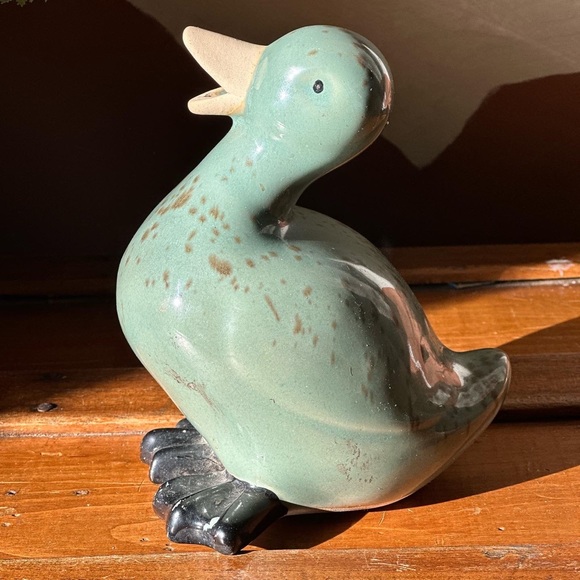 ✨Vintage Ceramic Duck Figurine✨ - Picture 2 of 4